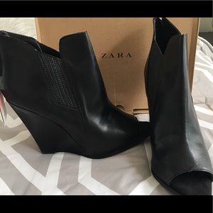 Wedge peep toe bootie